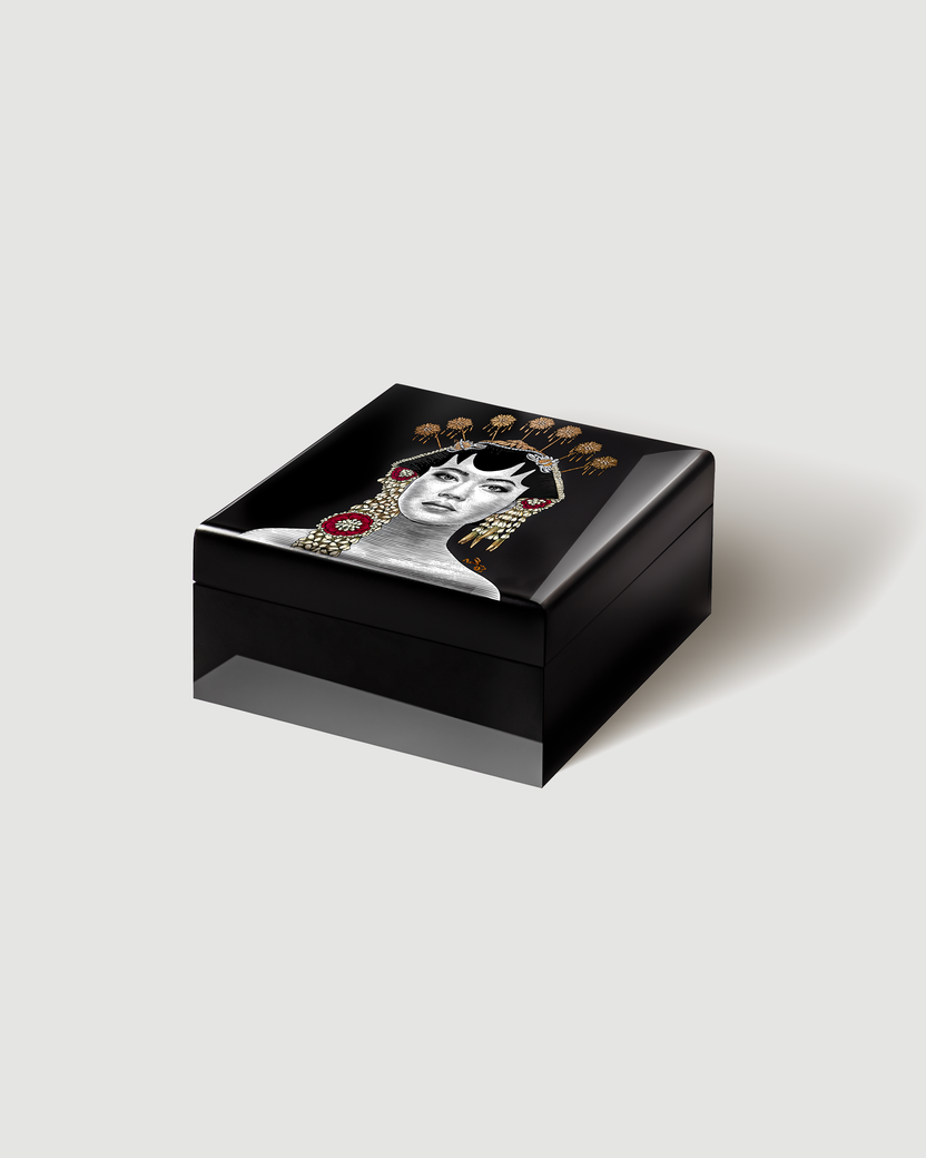 The Tea Box Portrait - Solo Putri Bride
